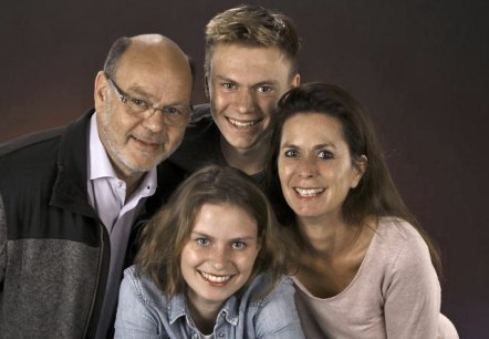 Das sind wir, die Gastgeber