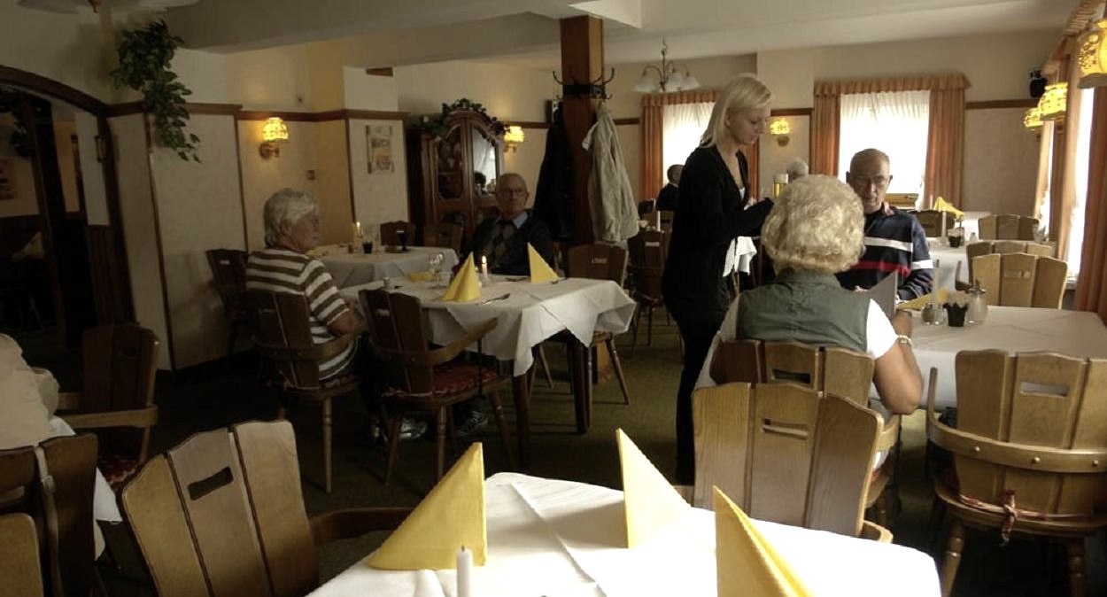 Salle de restaurant de la Schmidter Bauernstube, © Bauernstube Schmidt
