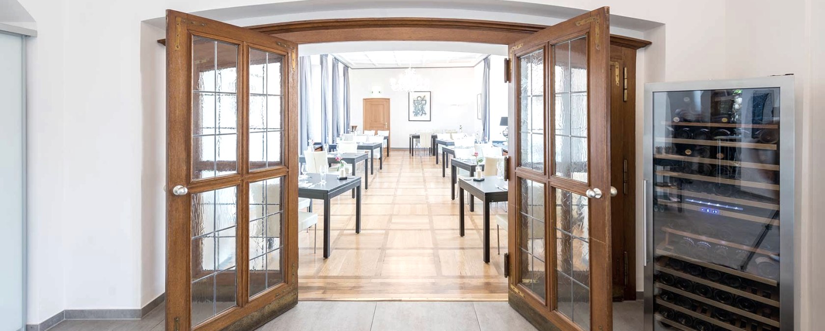 Accès à la salle impériale, © Restaurant Kaiserblick