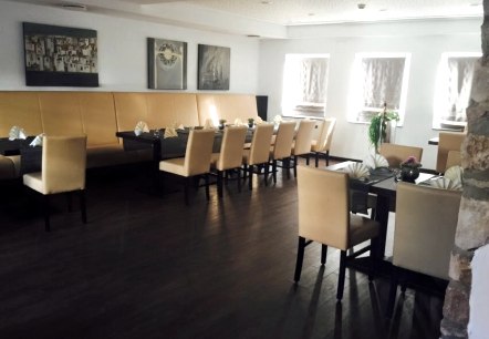 Gastraum, &copy; Hotel J&auml;gerhof