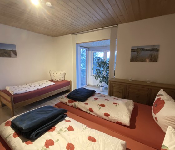 Blick auf das Einzelbett, &copy; Ferienwohnung Buchenzauber