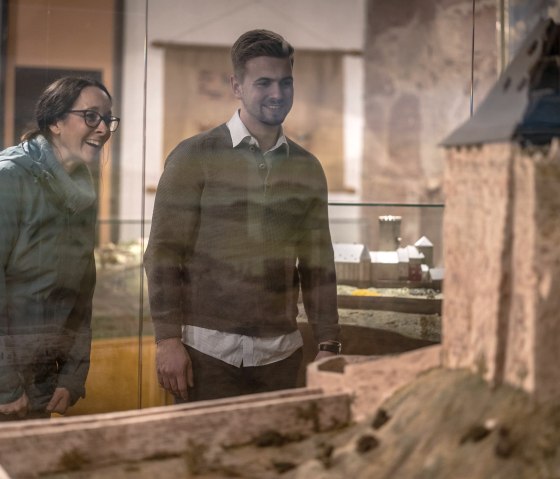 Bestaune die Burg Nideggen, &copy; Kreis D&uuml;ren - Dennis Stratmann