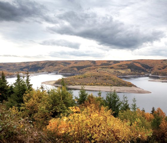 Blick von der Sch&ouml;nen Aussicht im Herbst, &copy; Tourismus NRW e.V.