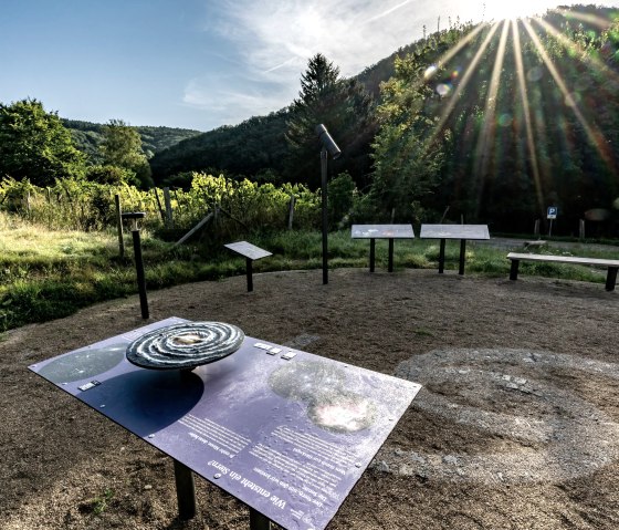 Informationstafel, &copy; Nils N&ouml;ll