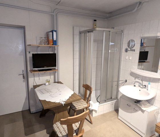 SZ unten N&auml;h, Dusche