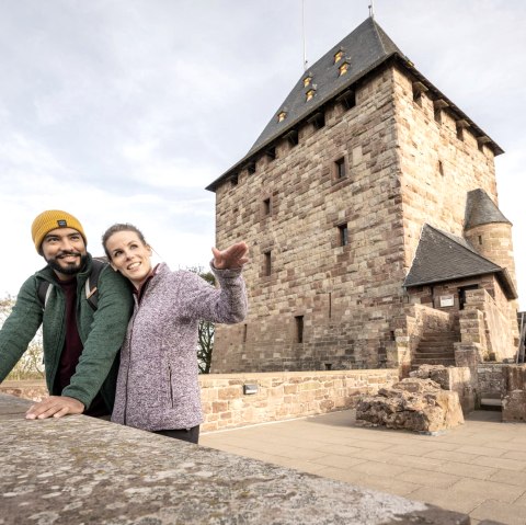 Auf der Burg Nideggen, &copy; Eifel Tourismus GmbH, Dominik Ketz