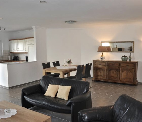 Living room with kitchen, &copy; www.rureifel-fewo.de